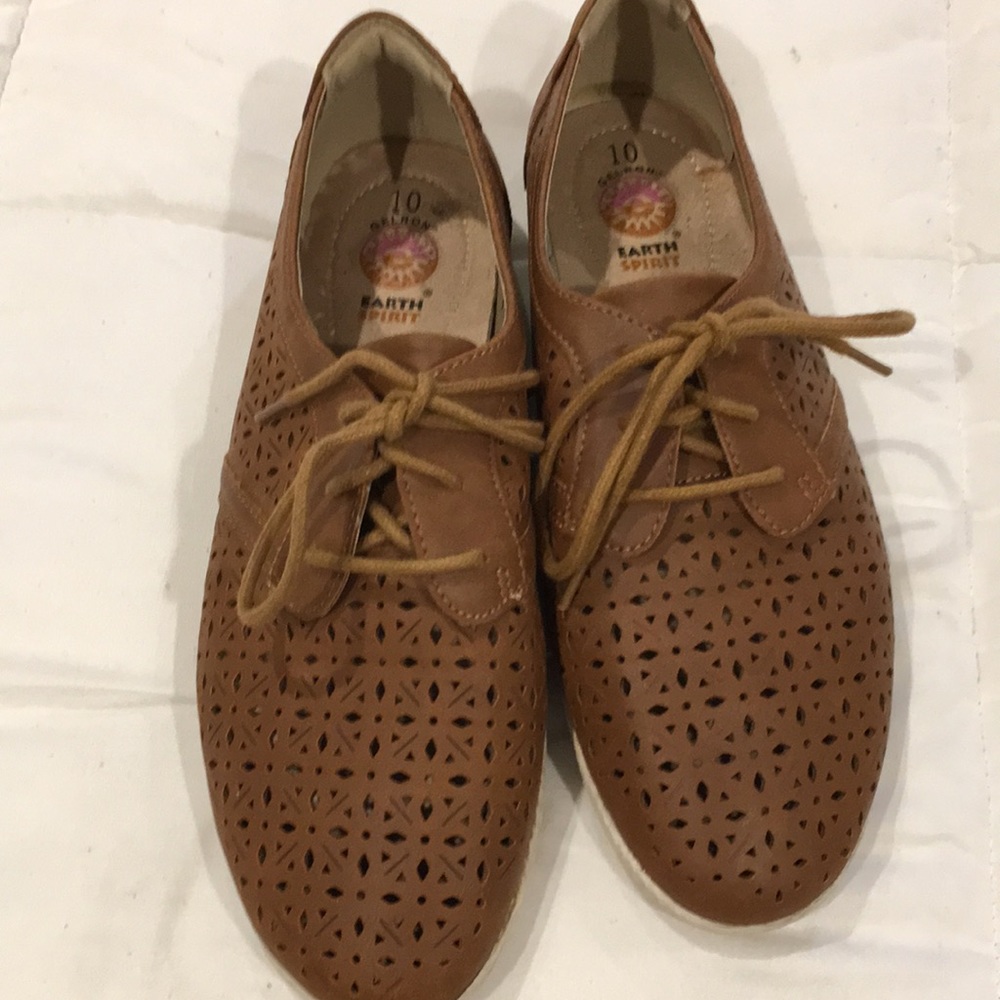 Cute Shoes - Picture 2 of 4